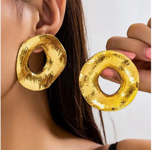 Gold Geo Round Earrings